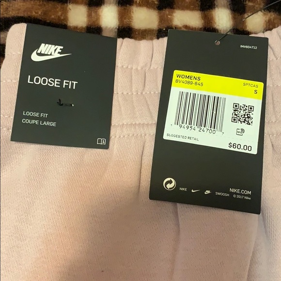 Nike Sportswear Essential Fleece Pants - Picture 6 of 6